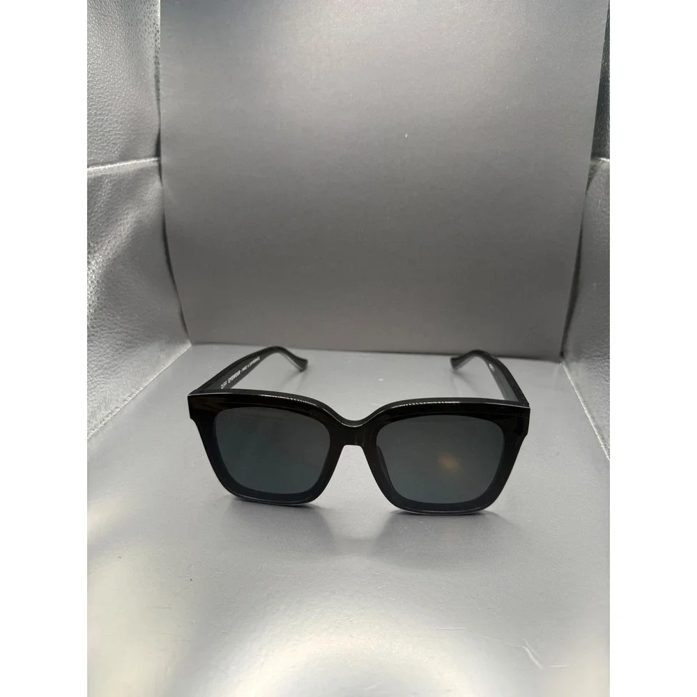 DIFF Eyewear Meredith II Sunglasses Black Square
